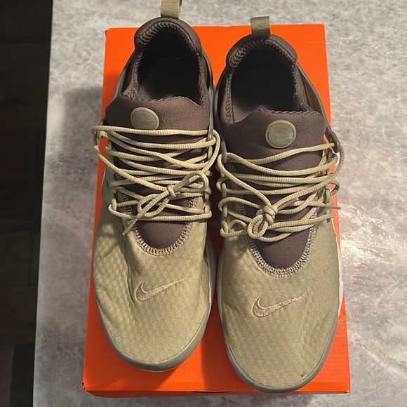 Nike Air Presto - Picture 2 of 2